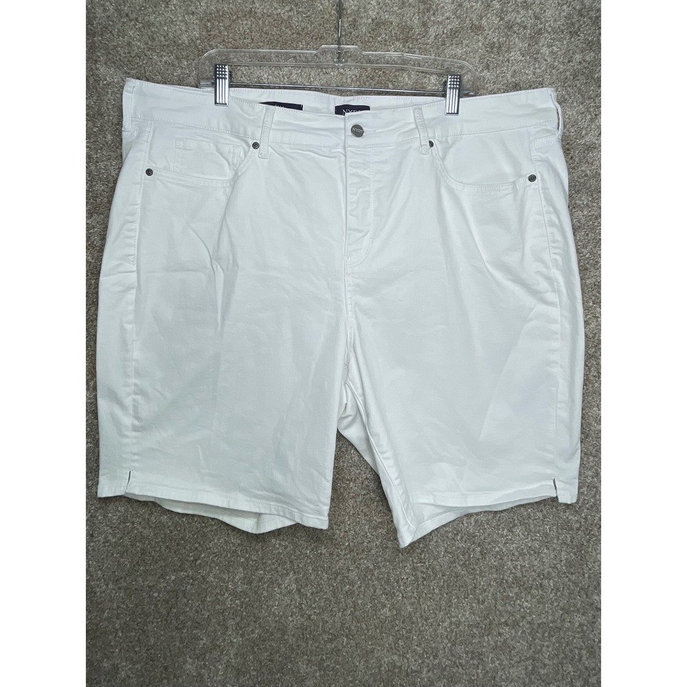 NYDJ Ella Stretch Denim Bermuda Shorts Womens Sz 22W White Solid Summer Coastal